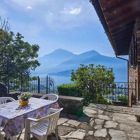 Semesterbostad Bellavista-3 By Interhome Stazzona