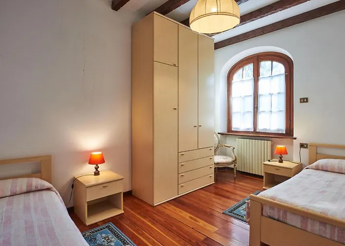 Prázdninový dům Bellavista-3 By Interhome Stazzona